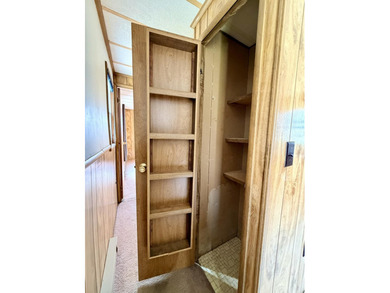 Affordable in-town mobile home situated on a spacious corner lot - photo 9