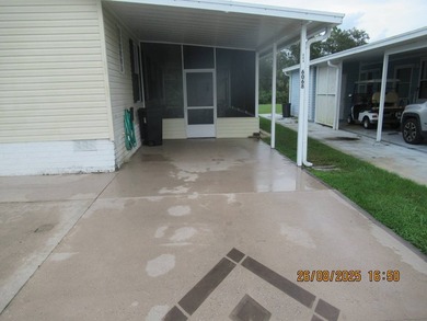 A beautiful 2005 Jacobson manufacturer home 2 bedrooms and 2 - photo 3