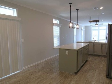 You will love this pre-owned 2021 Palm Harbor 3/2 split plan - photo 11