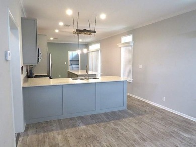 You will love this pre-owned 2021 Palm Harbor 3/2 split plan - photo 14