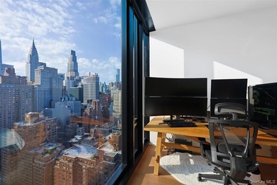 Experience elevated luxury living at One United Nations Park in - photo 17
