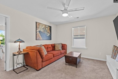 Welcome home to this beautifully maintained 5-bed, 3-bath home - photo 21