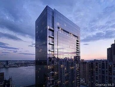 Experience elevated luxury living at One United Nations Park in - photo 22