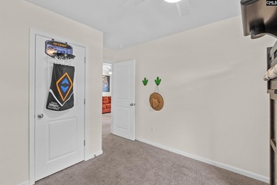 Welcome home to this beautifully maintained 5-bed, 3-bath home - photo 23