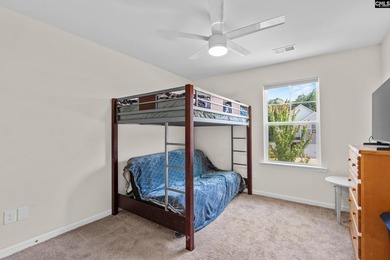 Welcome home to this beautifully maintained 5-bed, 3-bath home - photo 26