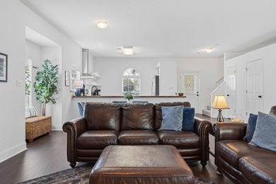 Recently updated Miramar Beach home on a cul-de-sac with a - photo 26