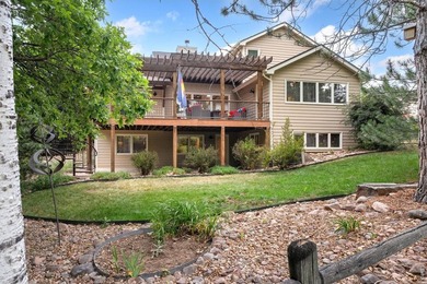 Welcome to 1431 Cactus Court, tucked into the highly - photo 4