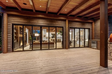 Estate 64 is a modern residence located in the Gozzer Ranch - photo 6