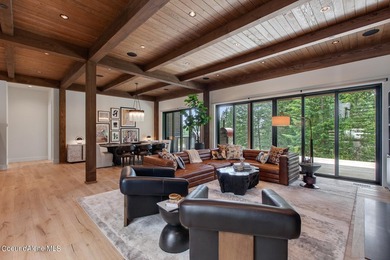 Estate 64 is a modern residence located in the Gozzer Ranch - photo 9