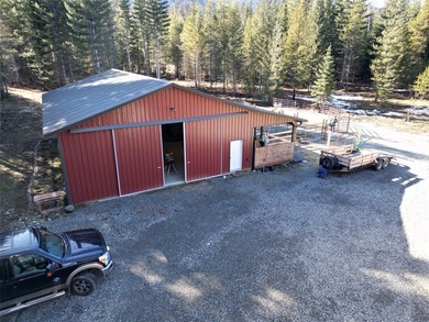 Experience true Montana living on this exceptional 10-acre horse - photo 4