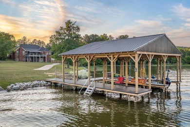 Waterfront home on Neely Henry Lake with stunning sunset views - photo 12