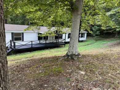 Dale Hollow Lake Home For Sale in Albany Kentucky