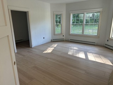 Discover exceptional living in single family home, beautifully - photo 16
