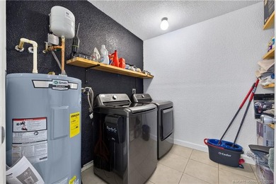 Welcome to the highly desirable Indian River Estates! This - photo 20