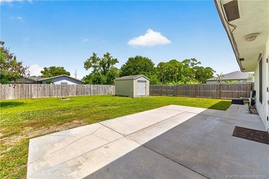 Welcome to the highly desirable Indian River Estates! This - photo 23