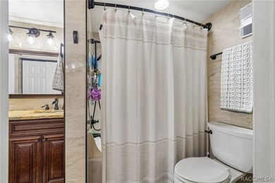 Welcome to easy coastal living in the sought-after Gulf Island - photo 26