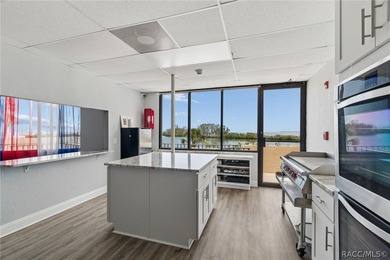 Welcome to easy coastal living in the sought-after Gulf Island - photo 41