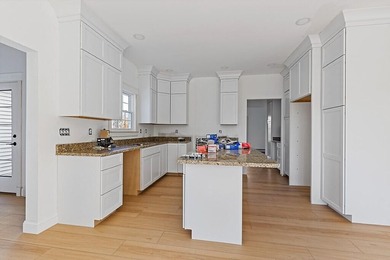 Discover exceptional living in single family home, beautifully - photo 44