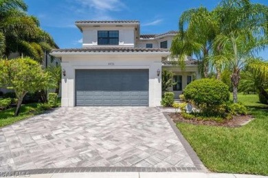 (private lake, pond, creek) Home For Sale in Naples Florida