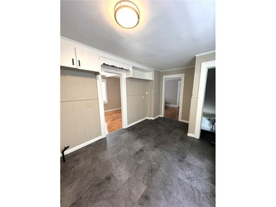 Come see this charming 3-bedroom, 1-bath single-family home - photo 11