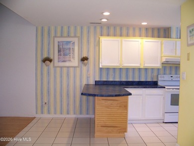 Are you ready for easy living in Cedarwood Village? You must see - photo 11