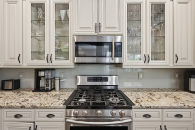 Welcome to your private Florida oasis, single-story 4-bedroom - photo 14