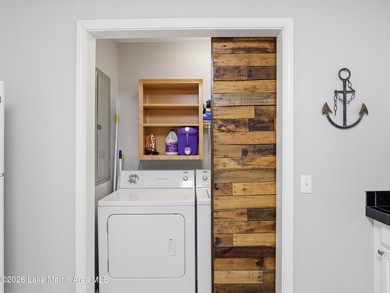 A move-in ready, tranquil lakeside living experience nestled - photo 15