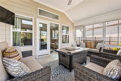 Welcome to easy, elegant living in this stunning 2-bedroom