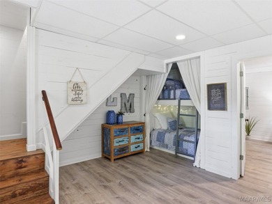 Experience refined lake living in this exceptional 5-bedroom, 3 - photo 32
