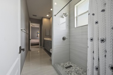 Welcome to your private Florida oasis, single-story 4-bedroom - photo 32