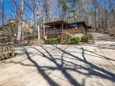 A move-in ready, tranquil lakeside living experience nestled - photo 33