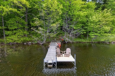 LONG POND Escape to this spacious 5BR/3BA home on a wooded 1.58 - photo 9