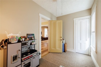 Welcome to 53 Wilcox St, a well-maintained 4-bedroom, 2-bath - photo 14