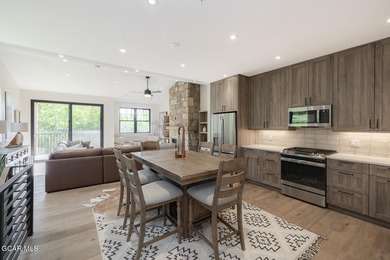 Experience mountain living at its finest in this stunning - photo 14