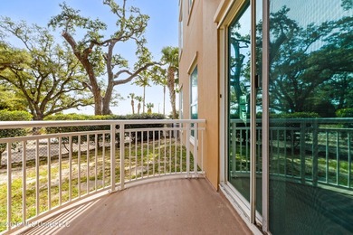 : BEAUTIFUL AND UNIQUE GROUND FLOOR CORNER END UNIT CONDOMINIUM - photo 25