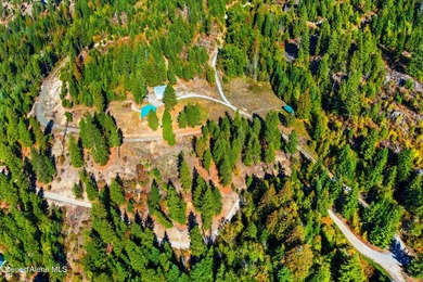 Escape to North Idaho living at its finest with this stunning - photo 40