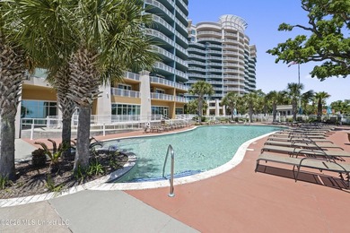 : BEAUTIFUL AND UNIQUE GROUND FLOOR CORNER END UNIT CONDOMINIUM - photo 43