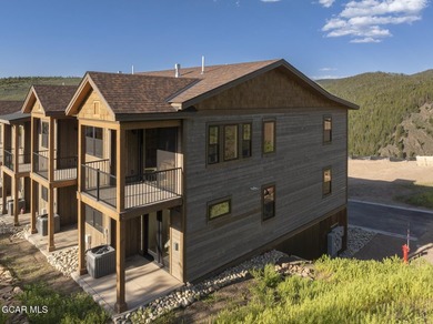 Experience mountain living at its finest in this stunning - photo 49