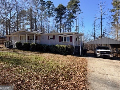 Lake Sinclair Home For Sale in Milledgeville Georgia