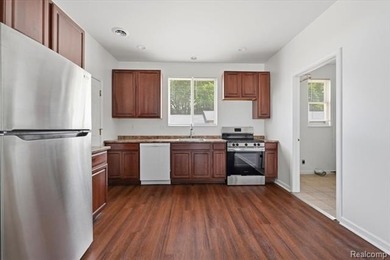 Built in 2007, this well-maintained 4-unit property offers - photo 12