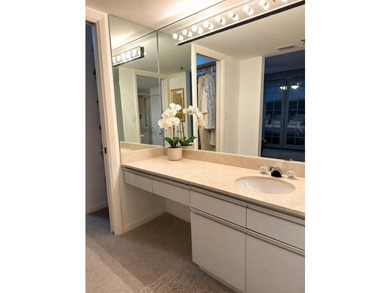 Spacious, beautifully maintained 2nd floor condo in Boca Pointe - photo 15