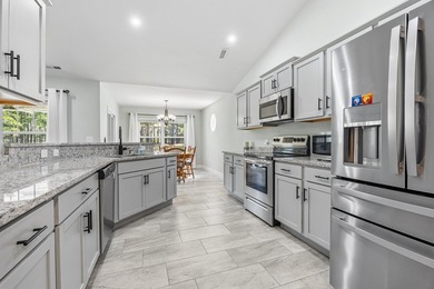 THIS WONDERFUL 4B/3B HOME SITS ON A CUL DE SAC LOT OVERLOOKING - photo 21