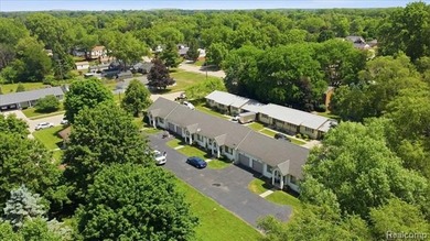 Built in 2007, this well-maintained 4-unit property offers - photo 23