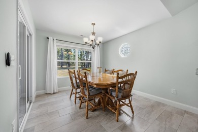 THIS WONDERFUL 4B/3B HOME SITS ON A CUL DE SAC LOT OVERLOOKING - photo 24