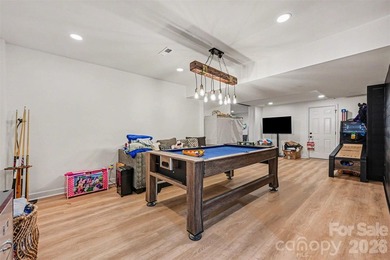 THE ULTIMATE RESORT-STYLE ENTERTAINER'S DREAM on Lake Hickory! - photo 26