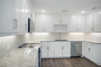 Experience the perfect blend of modern luxury and small-town - photo 6