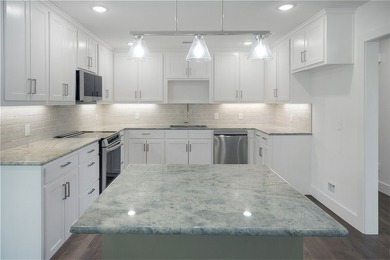Experience the perfect blend of modern luxury and small-town - photo 7