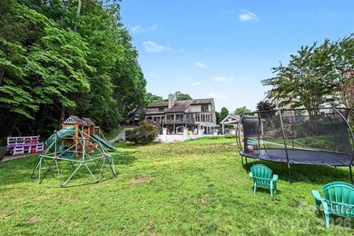 THE ULTIMATE RESORT-STYLE ENTERTAINER'S DREAM on Lake Hickory! - photo 39