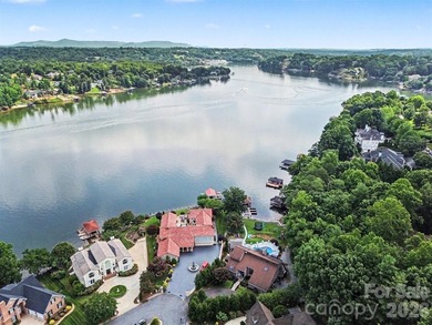 THE ULTIMATE RESORT-STYLE ENTERTAINER'S DREAM on Lake Hickory! - photo 48