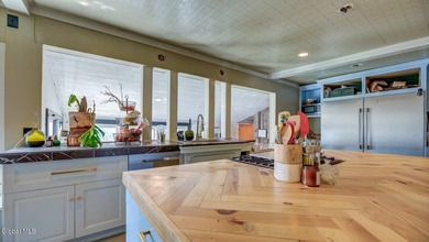 This unique and well-known property, historically recognized as - photo 31